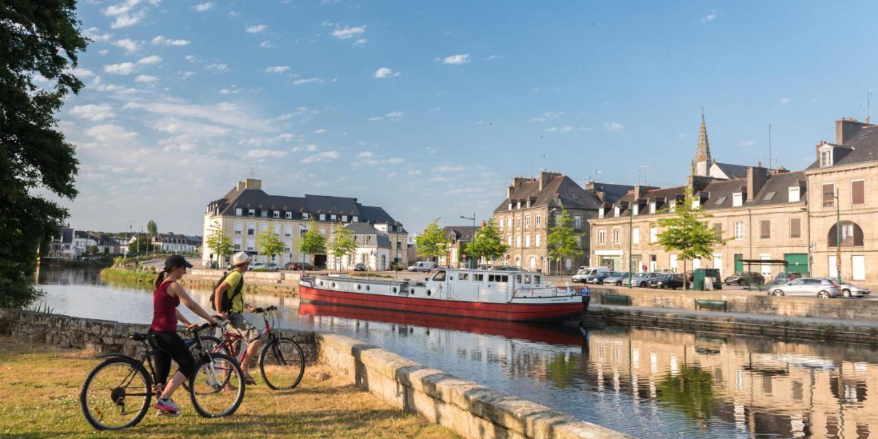 Appartement De Caractere Pontivy Centre Eksteriør bilde